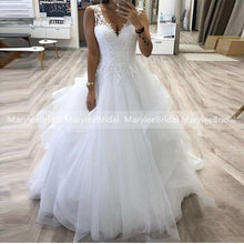 Load image into Gallery viewer, V-neck Princess Ball Gown Wedding Dresses Tiered Skirt Tulle Bride Dress Made To Measure vestido de noiva White Ivory Bride Gown