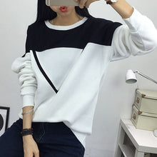 Load image into Gallery viewer, 2020 Winter New Fashion Black and White Spell Color Patchwork Hoodies Women V Pattern Pullover Sweatshirt Female Tracksuit M-XXL