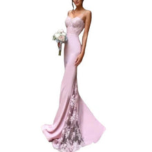 Load image into Gallery viewer, Women's Mermaid Bridesmaid Dresses Spaghetti Straps Lace Satin Bridesmaid Dresses Applique Prom Dresses Long Wedding Guest Dress