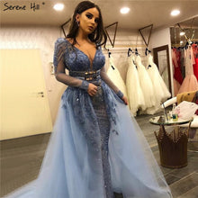 Load image into Gallery viewer, Blue Dubai Luxury Sequined Sparkle Evening Dresses 2020 Long Sleeve Beading Evening Gowns Serene Hill Plus Size LA60858
