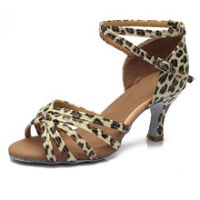 Load image into Gallery viewer, Hot selling Women Professional Dancing Shoes Ballroom Dance Shoes Ladies Latin Dance Shoes heeled 5CM/7CM
