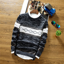 Load image into Gallery viewer, 2019 Fashion Brand Splice Stripe Cotton Thin Men Pullover Sweaters Casual Crocheted Striped Knitted Sweater Men Pullover Clothes
