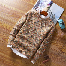 Load image into Gallery viewer, 2019 Fashion Brand Splice Stripe Cotton Thin Men Pullover Sweaters Casual Crocheted Striped Knitted Sweater Men Pullover Clothes
