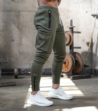 Load image into Gallery viewer, Men's jogging pocket design sweatpants New cotton camouflage men's fitness multi-pocket jogging pants fashion training suit
