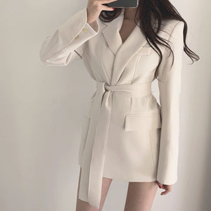 Colorfaith New 2019 Autumn Winter Women Jackets Office Ladies Lace up Notched Formal Outwear Elegant  White Black Tops JK7040