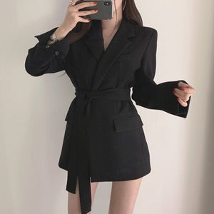 Colorfaith New 2019 Autumn Winter Women Jackets Office Ladies Lace up Notched Formal Outwear Elegant  White Black Tops JK7040