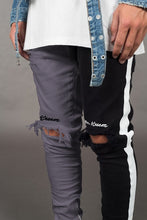 Load image into Gallery viewer, BDLJ 2019 Men Stylish Ripped Jeans Pants Biker Skinny Slim Straight Frayed Denim Trousers New Fashion Skinny Jeans Men Clothes
